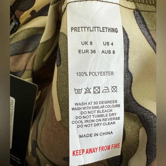 Pretty Little Thing Women Camo Print Cargo Trousers Joggers Khaki/Green Sz 4 NWT - Picture 5 of 8